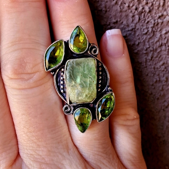 New Rough Green Kyanite & Peridot 925 Silver Ring. - Picture 6 of 14